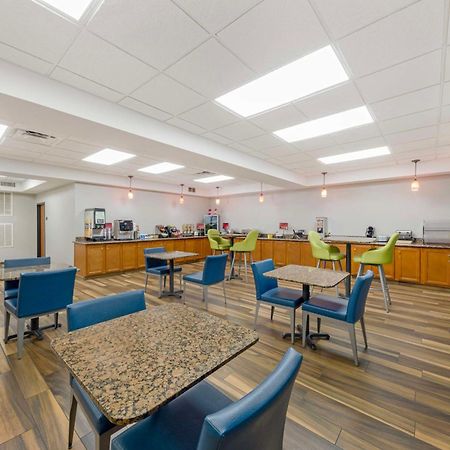 Best Western Plus Midwest City Inn & Suites Εξωτερικό φωτογραφία