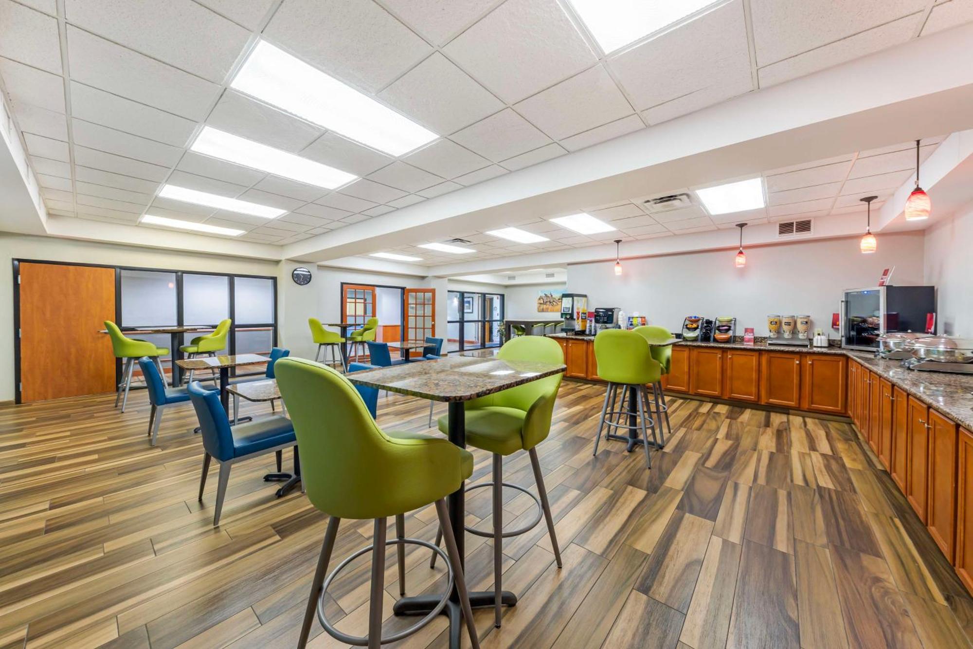 Best Western Plus Midwest City Inn & Suites Εξωτερικό φωτογραφία